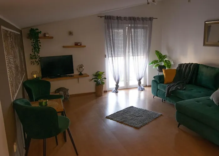 Apartments Anita Frane